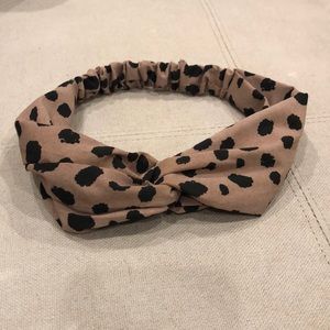 Leopard print headband